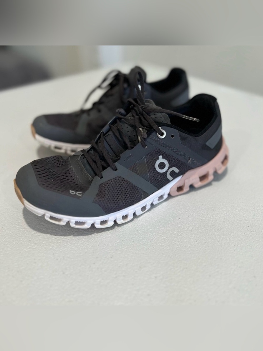 On Running Women's Gray and Pink Sneakers 7.5